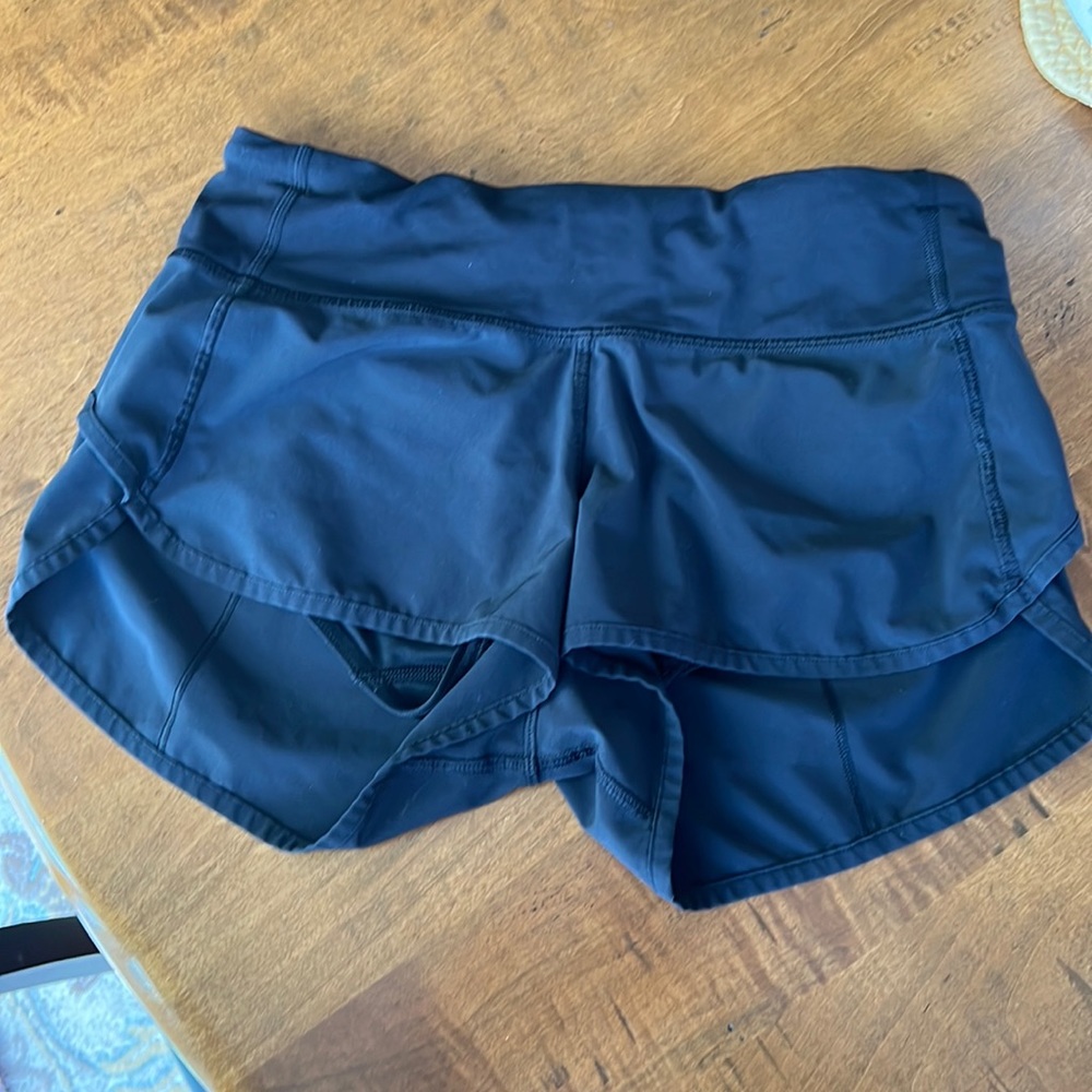 Lululemon Speed Up Shorts size 2 very good used condition black
